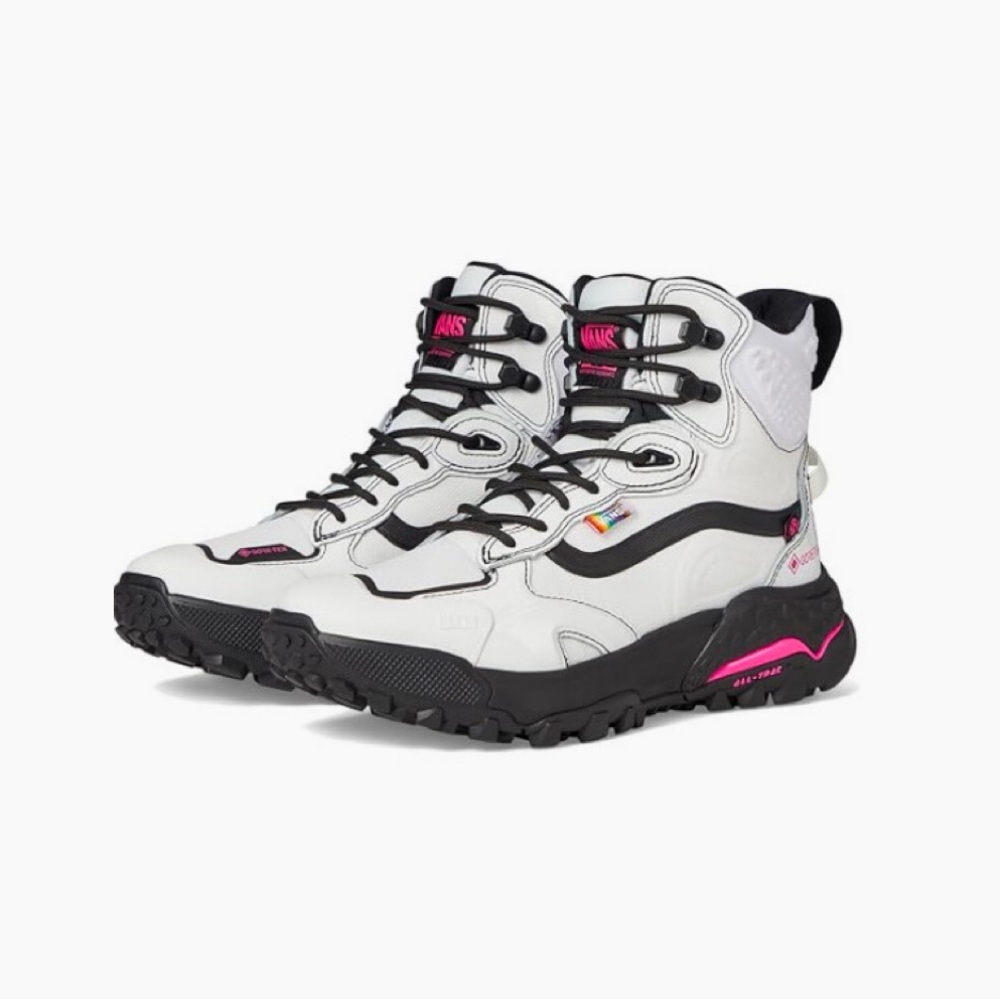 VANS MTE CRESTLINE ADV GORE-TEX 
VN000CVP448